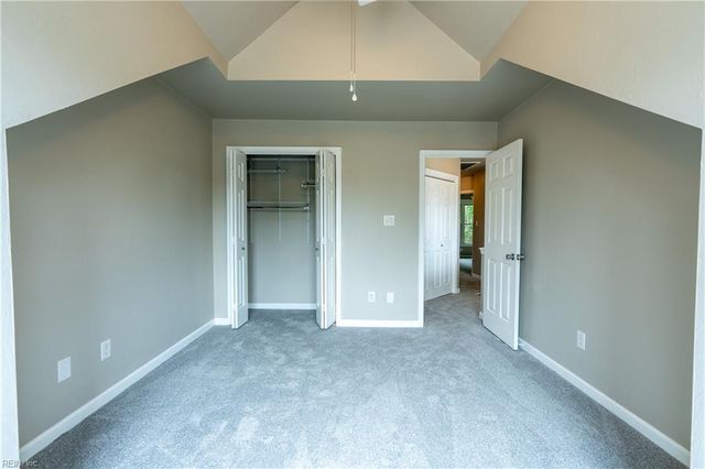 303 Bridge XING, Yorktown, VA 23692