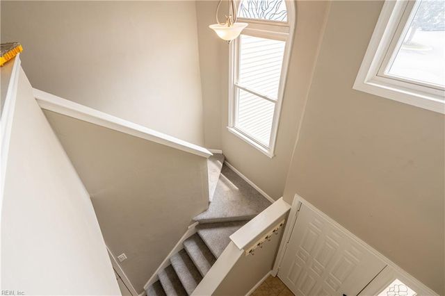 303 Bridge XING, Yorktown, VA 23692