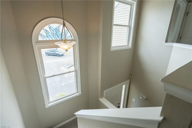 303 Bridge XING, Yorktown, VA 23692