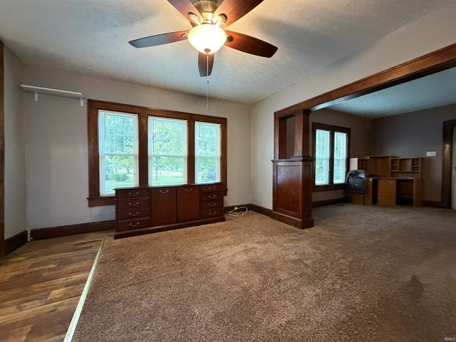 2996 Dixie Highway, Bedford, IN 47421