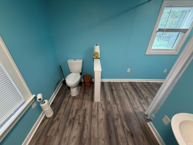 2996 Dixie Highway, Bedford, IN 47421