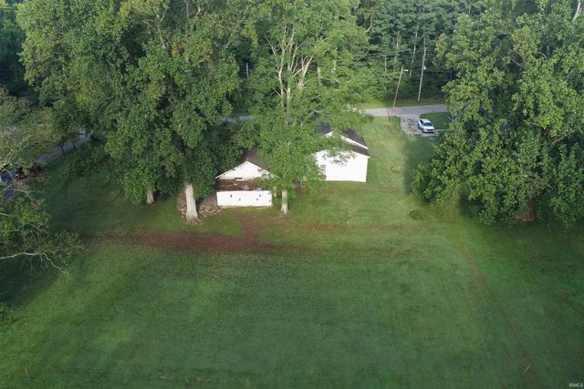 2996 Dixie Highway, Bedford, IN 47421