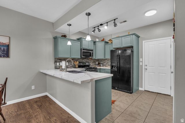 943 FARMINGTON XING, Farmington, UT 84025