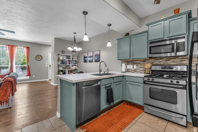 943 FARMINGTON XING, Farmington, UT 84025