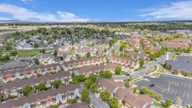 943 FARMINGTON XING, Farmington, UT 84025