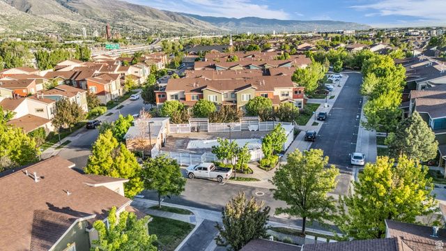 943 FARMINGTON XING, Farmington, UT 84025