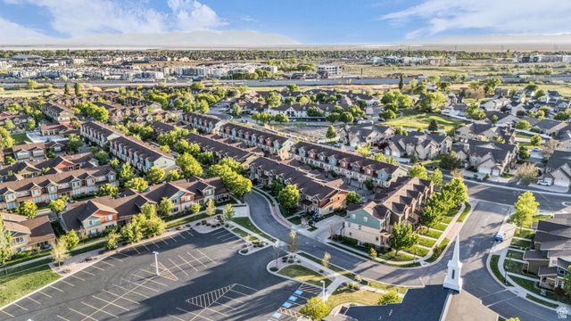 943 FARMINGTON XING, Farmington, UT 84025