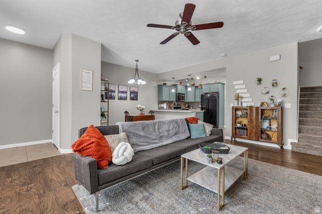943 FARMINGTON XING, Farmington, UT 84025