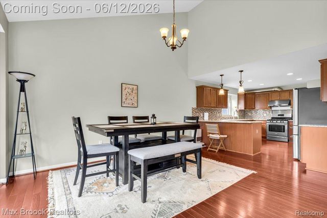 54265 Birchwood Drive, Lyon Charter Township, MI 48178