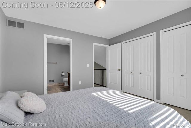 54265 Birchwood Drive, Lyon Charter Township, MI 48178