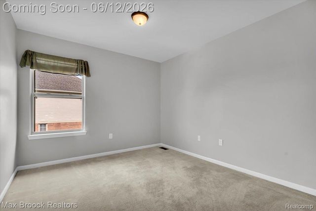 54265 Birchwood Drive, Lyon Charter Township, MI 48178