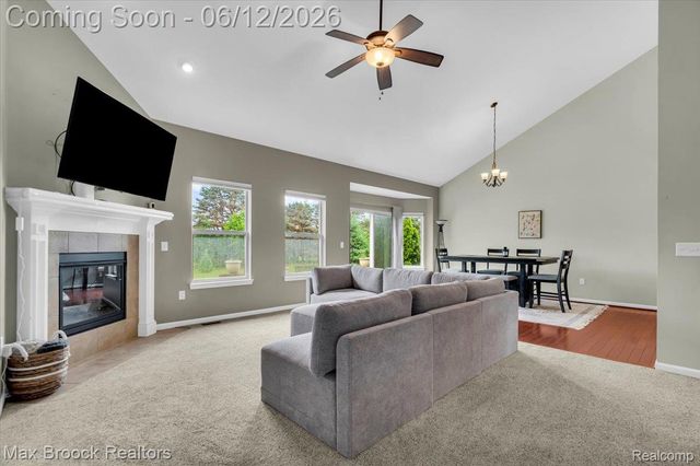 54265 Birchwood Drive, Lyon Charter Township, MI 48178