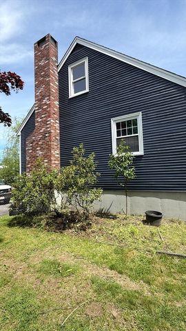 257 Bishop St, Framingham, MA 01702