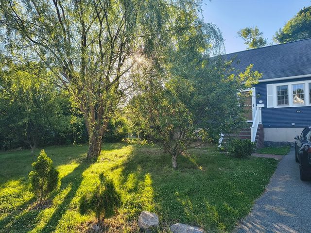 257 Bishop St, Framingham, MA 01702