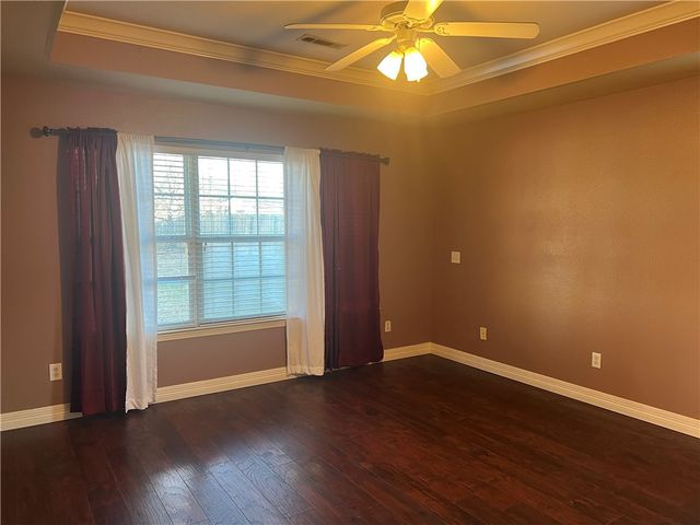 133 Fox Run Circle, Centerton, AR 72719