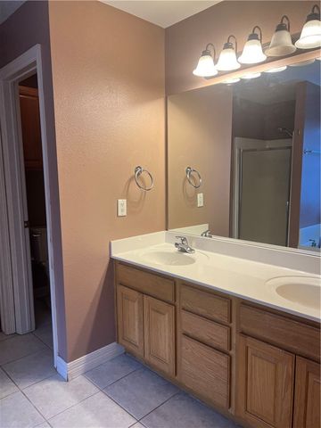 133 Fox Run Circle, Centerton, AR 72719