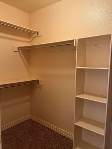 133 Fox Run Circle, Centerton, AR 72719