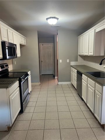 133 Fox Run Circle, Centerton, AR 72719