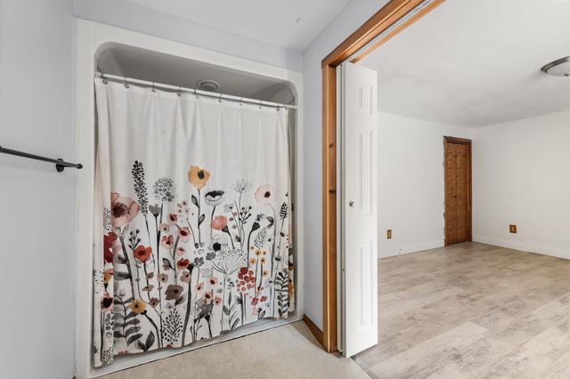 1 Gates Drive, Derry, NH 03038