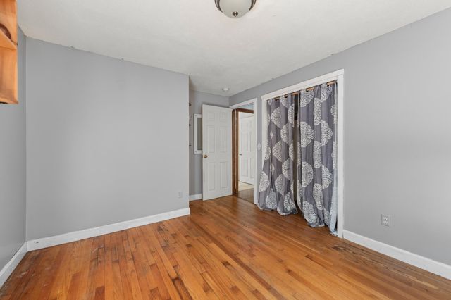 1 Gates Drive, Derry, NH 03038