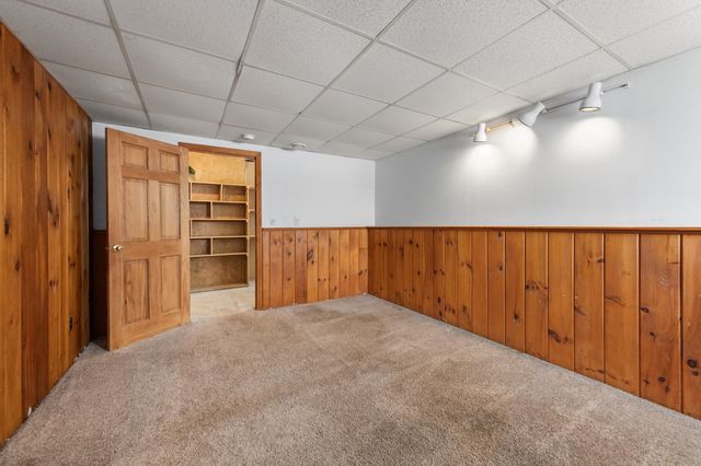 1 Gates Drive, Derry, NH 03038