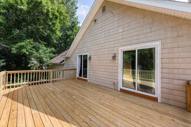 1 Gates Drive, Derry, NH 03038