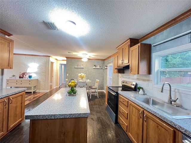 10 SE 69TH AVENUE, Ocala, FL 34472