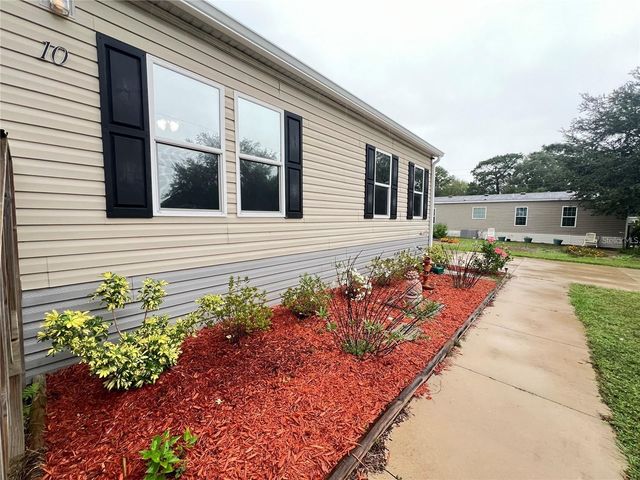 10 SE 69TH AVENUE, Ocala, FL 34472