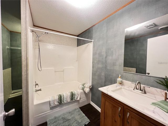 10 SE 69TH AVENUE, Ocala, FL 34472