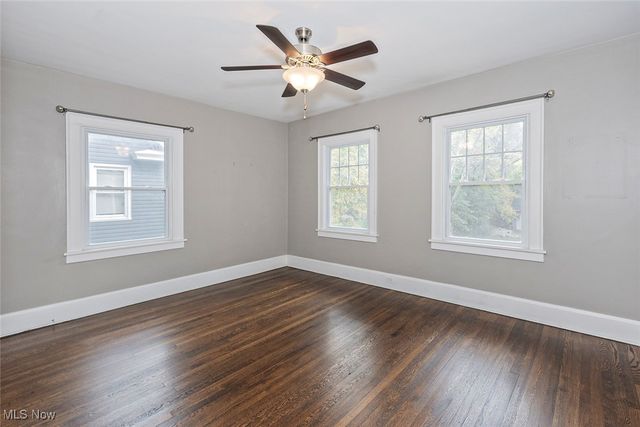 2875 Coleridge Road, Cleveland Heights, OH 44118