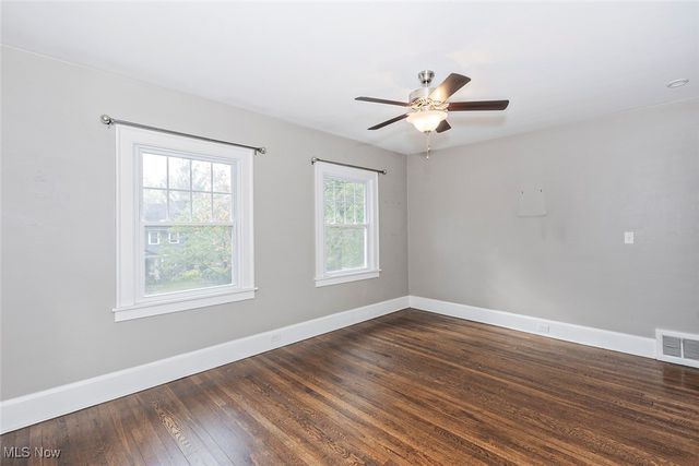 2875 Coleridge Road, Cleveland Heights, OH 44118