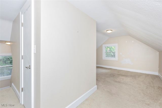 2875 Coleridge Road, Cleveland Heights, OH 44118