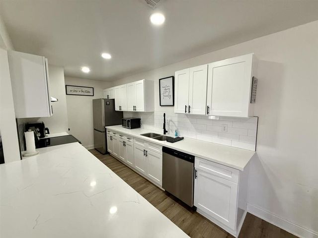 112 Irvin Street, Lake Charles, LA 70605