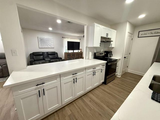 112 Irvin Street, Lake Charles, LA 70605