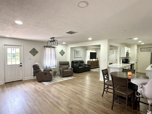 112 Irvin Street, Lake Charles, LA 70605