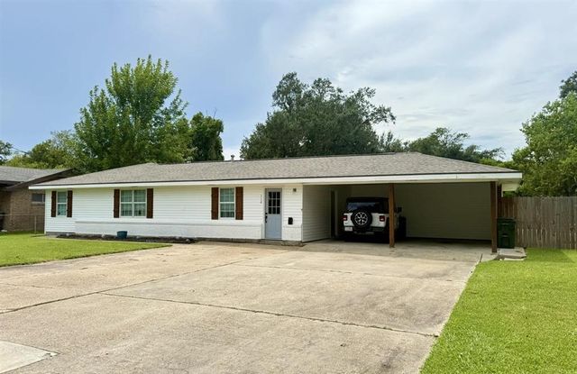 112 Irvin Street, Lake Charles, LA 70605