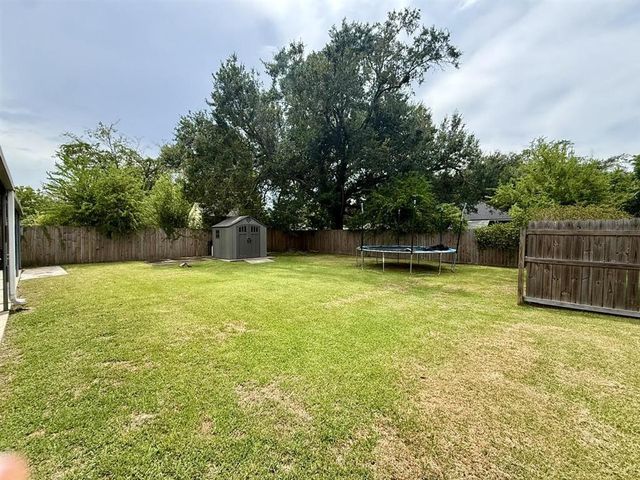 112 Irvin Street, Lake Charles, LA 70605