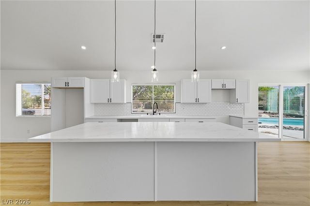 541 Tomahawk Court, Pahrump, NV 89060