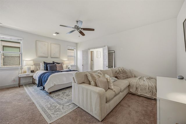 210 Wimberly Street, Fort Worth, TX 76107