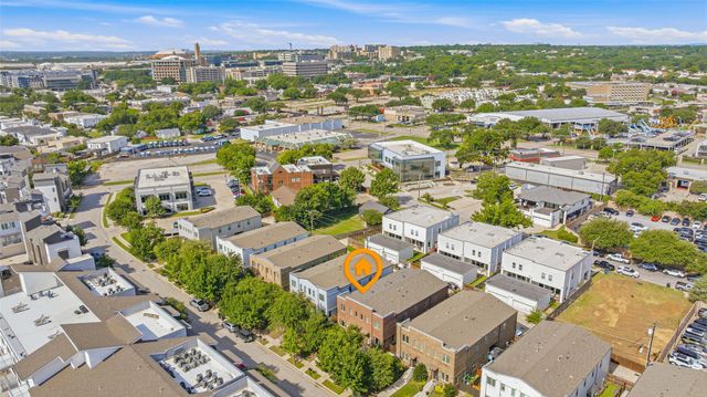 210 Wimberly Street, Fort Worth, TX 76107