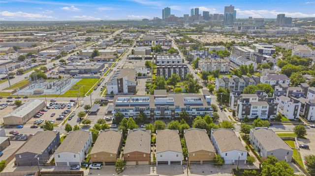 210 Wimberly Street, Fort Worth, TX 76107