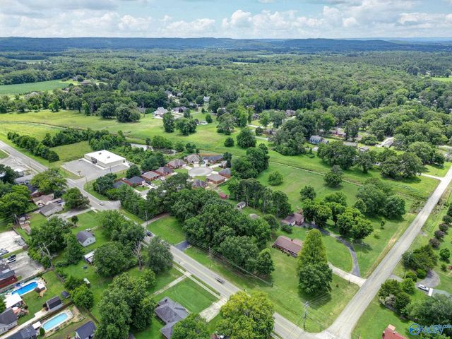 44 Cedar Brook Street, Moulton, AL 35650