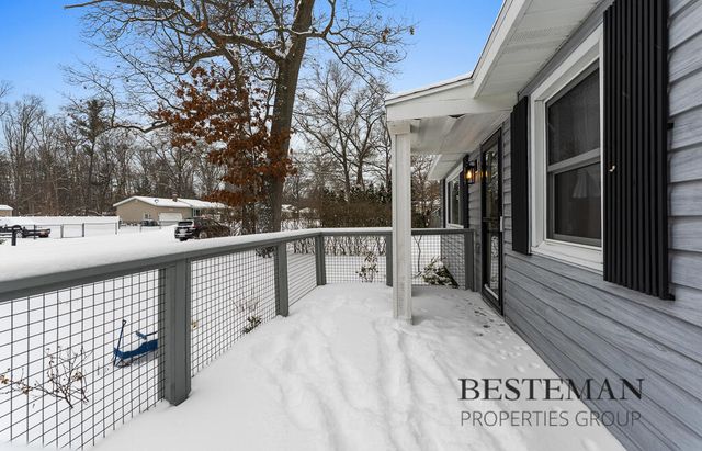 1290 Sherwood Drive, Muskegon, MI 49445