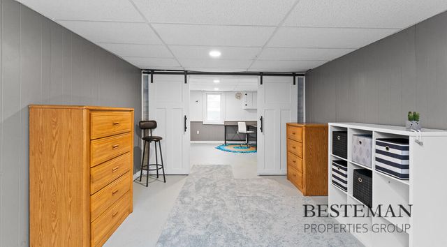 1290 Sherwood Drive, Muskegon, MI 49445