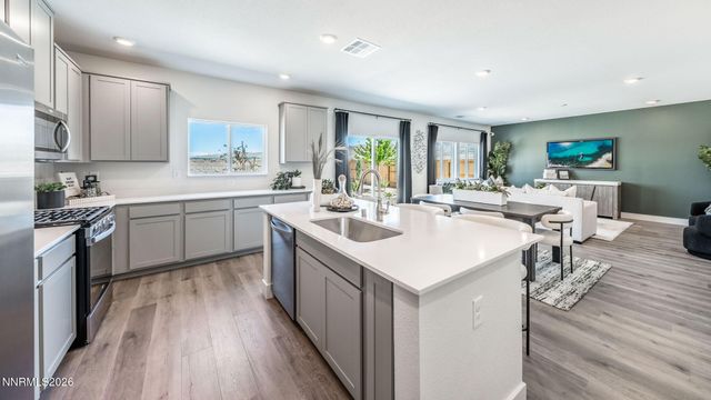 4287 Spotted Leaf Way, Sparks, NV 89436