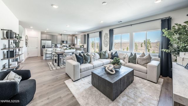 4287 Spotted Leaf Way, Sparks, NV 89436