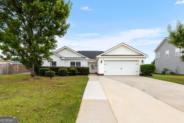 202 Latham Drive, Warner Robins, GA 31088