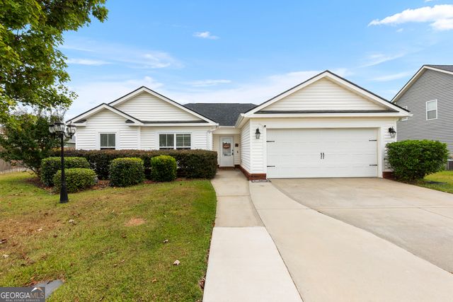 202 Latham Drive, Warner Robins, GA 31088