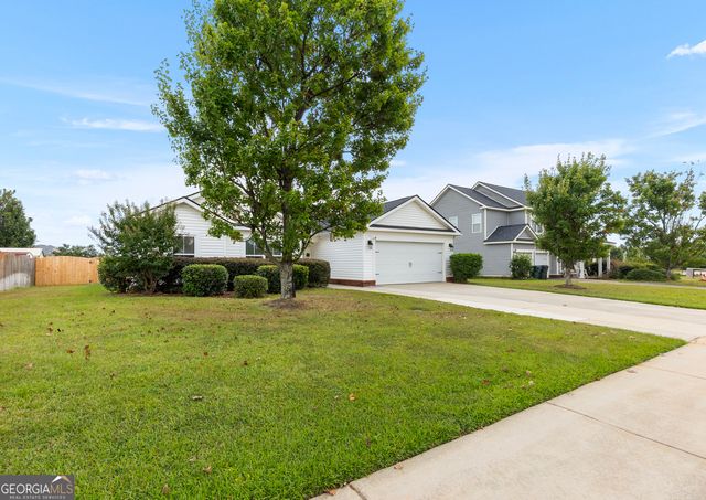 202 Latham Drive, Warner Robins, GA 31088