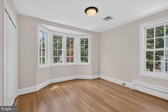 3113 45TH ST NW, Washington, DC 20016